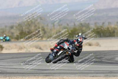 media/Dec-06-2025-CVMA (Sat) [[4a896cc04c]]/Race 4-Formula Middleweight/